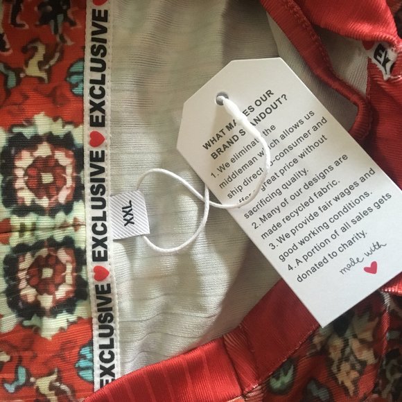 Red Mandala Print Hooded Henley Long Sleeve Sweatshirt - Picture 3 of 6